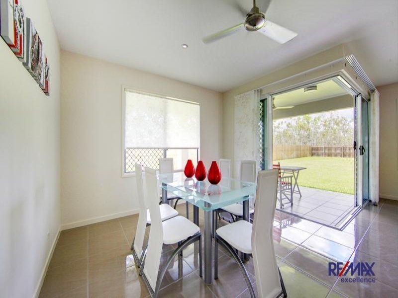 11 Bell Gum  Pl, Mount Low QLD 4818