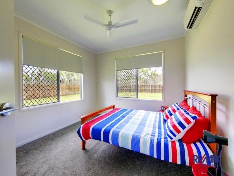11 Bell Gum  Pl, Mount Low QLD 4818