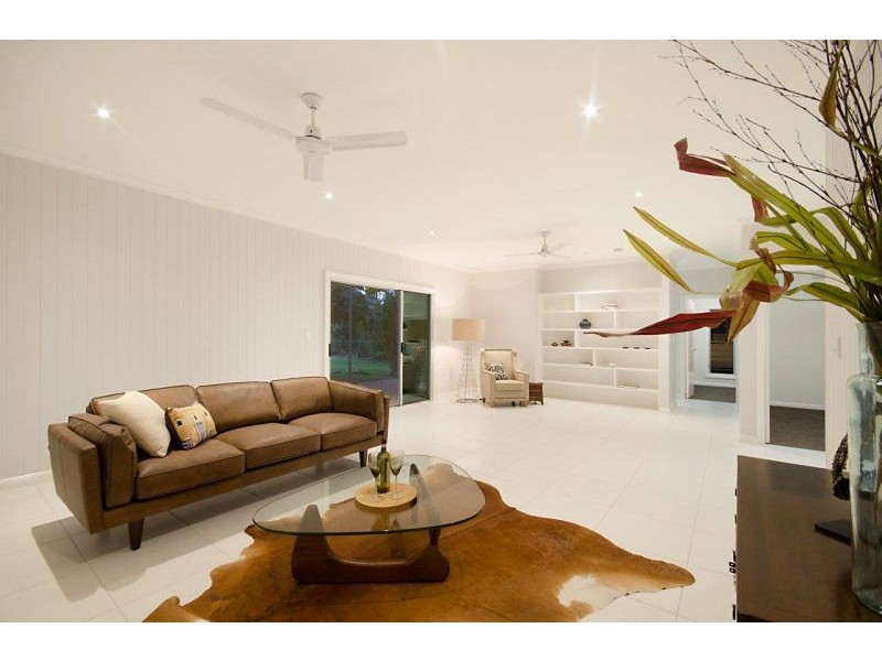 40 Edwards St, West End QLD 4810