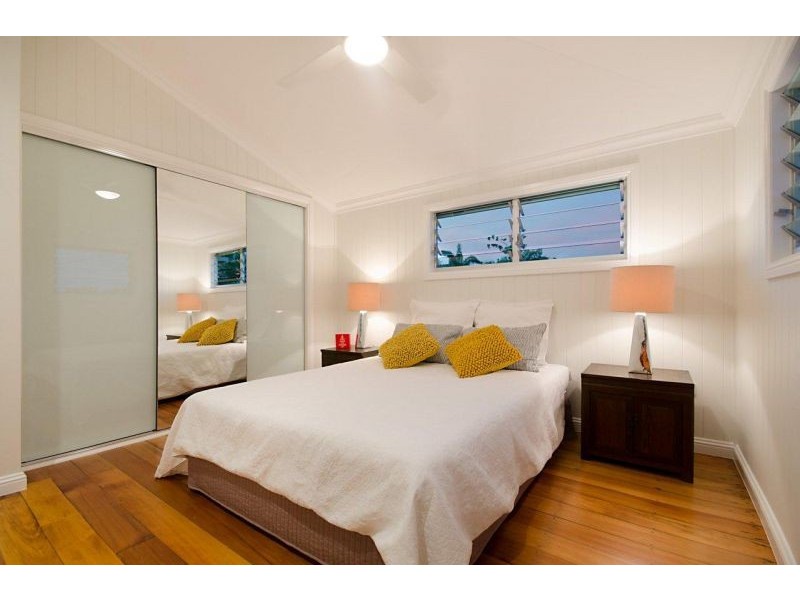 40 Edwards St, West End QLD 4810