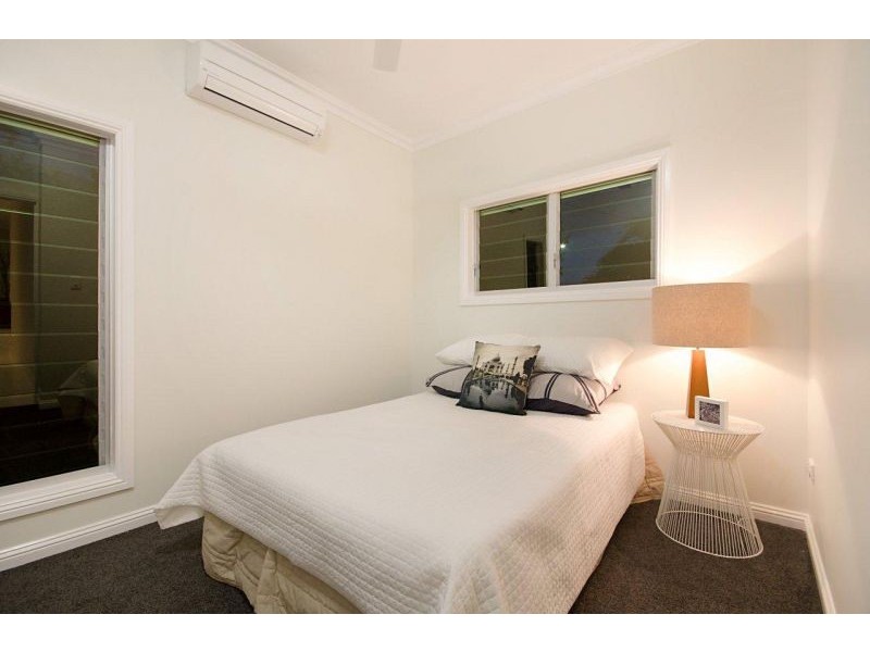 40 Edwards St, West End QLD 4810