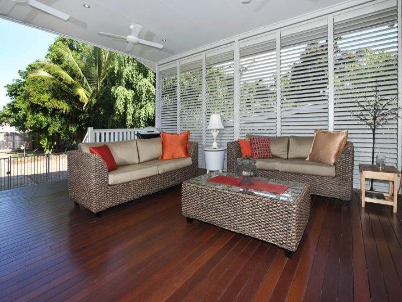 14 Sixth Avenue, South Townsville QLD 4810