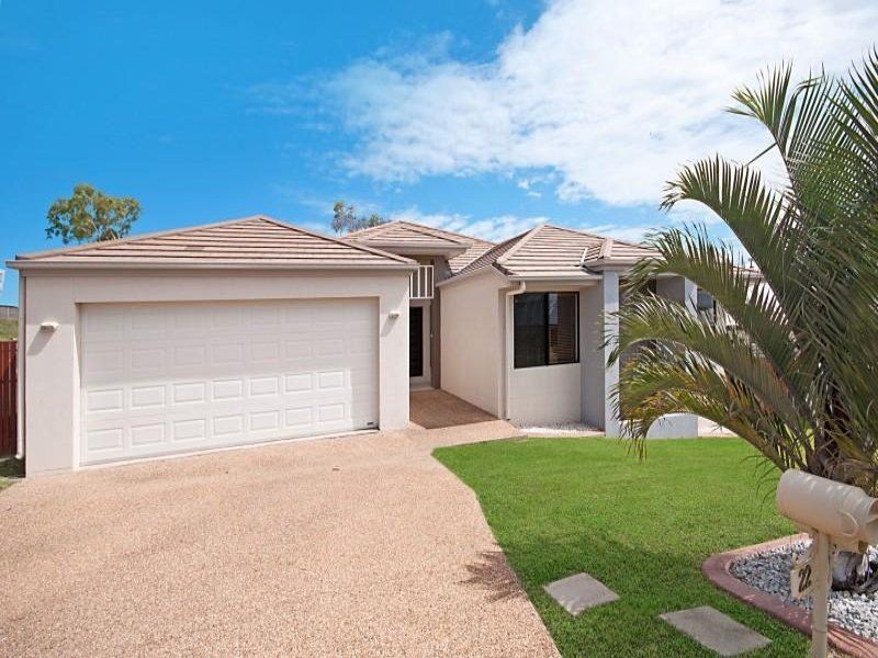 22 Helvellyn St, Bushland Beach QLD 4818