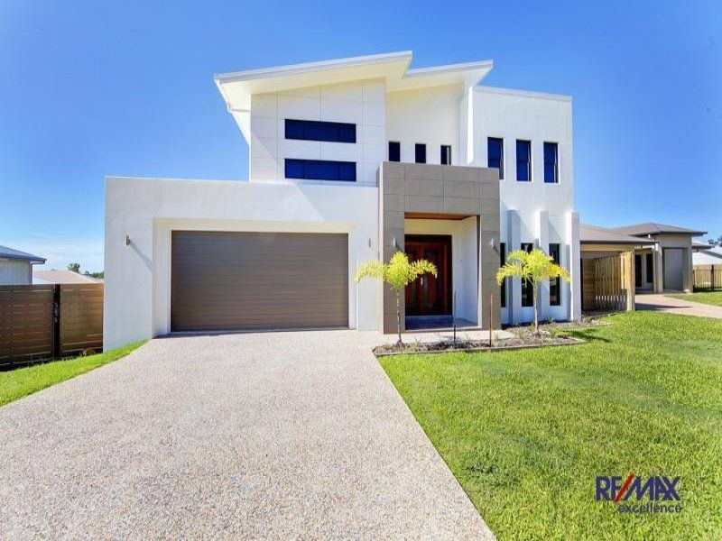 7 Yanooa Ct, Bushland Beach QLD 4818