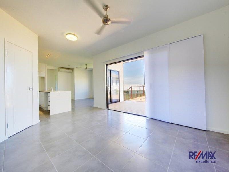 7 Yanooa Ct, Bushland Beach QLD 4818