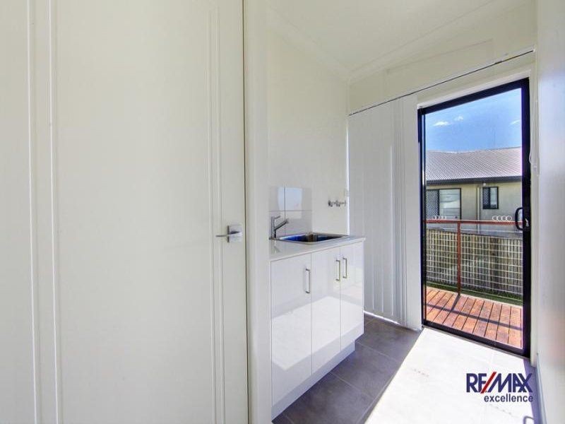 7 Yanooa Ct, Bushland Beach QLD 4818