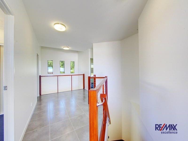 7 Yanooa Ct, Bushland Beach QLD 4818