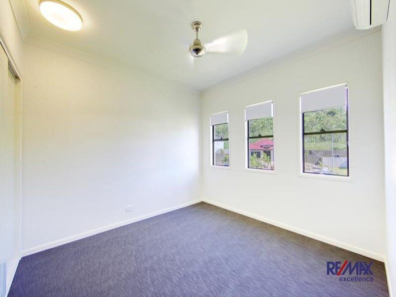 7 Yanooa Ct, Bushland Beach QLD 4818