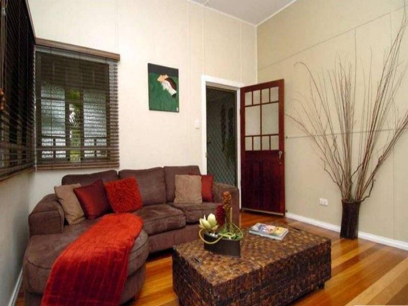 44 Gladstone St, Pimlico QLD 4812