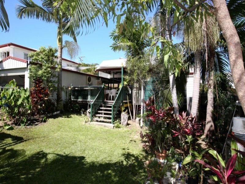 10 Maryvale St, West End QLD 4810