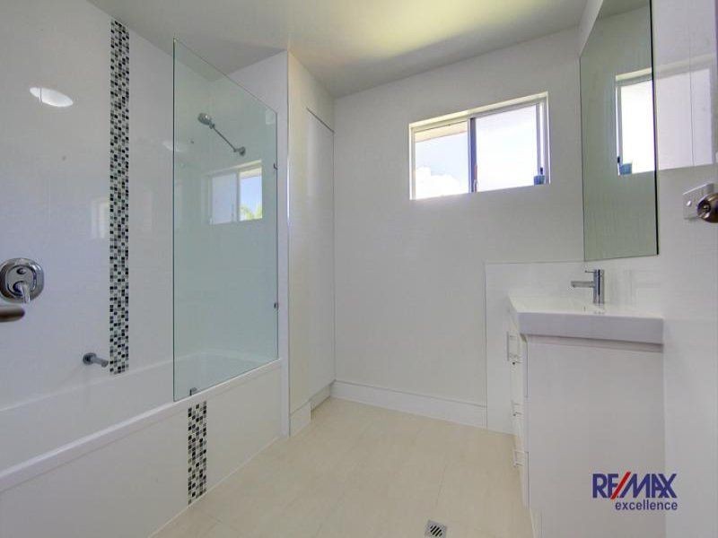 4 Eileen Ct, Kelso QLD 4815