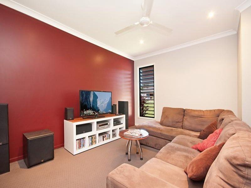 59 Woodwark Dr, Bushland Beach QLD 4818