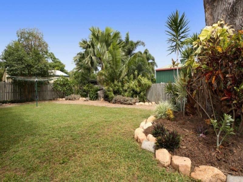 8B Martin St, South Townsville QLD 4810