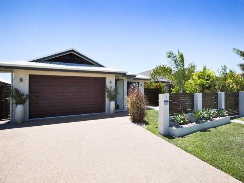 7 Carswell Ave, Kirwan QLD 4817