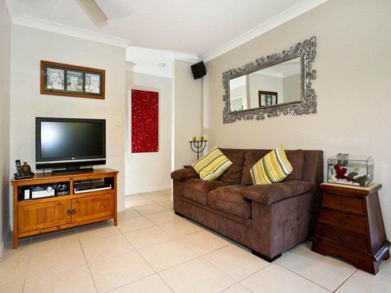 7 Carswell Ave, Kirwan QLD 4817