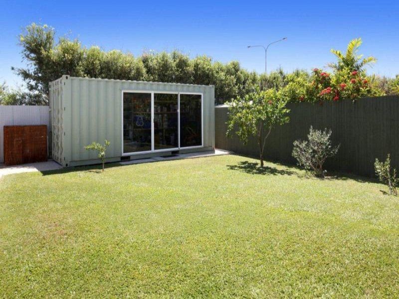 7 Carswell Ave, Kirwan QLD 4817