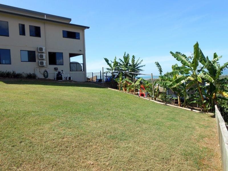 23 Britomart St, Bushland Beach QLD 4818