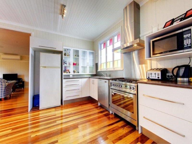 24 Goodwin Street, Currajong QLD 4812