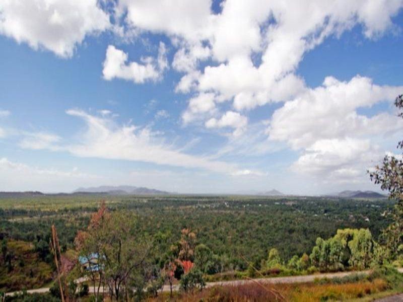 41 Mt Kulburn Drive, Jensen QLD 4818