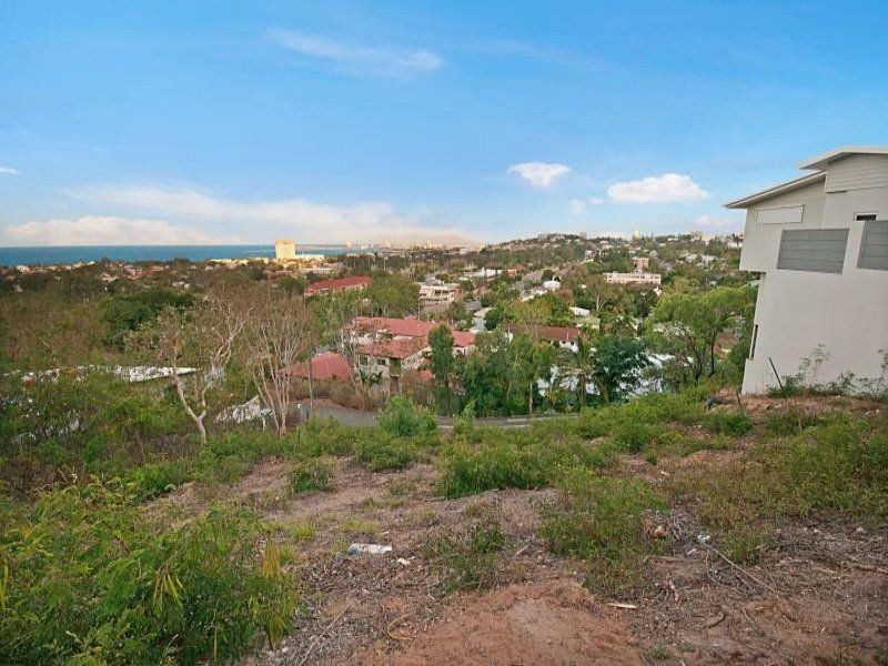 17 Toorak Place, Castle Hill QLD 4810