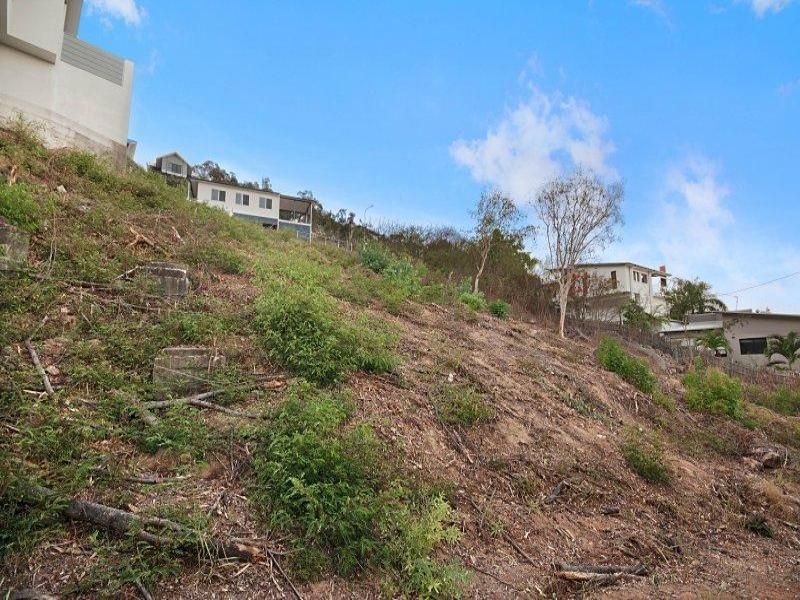 17 Toorak Place, Castle Hill QLD 4810