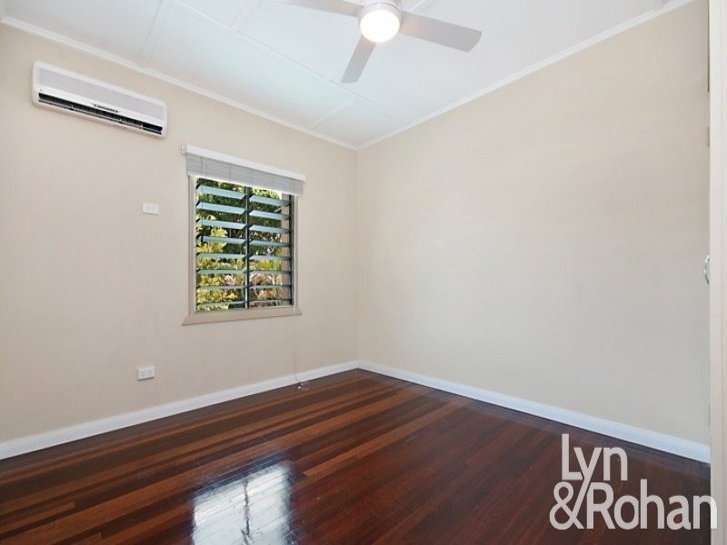 3/2 Haymarket St, Hyde Park QLD 4812