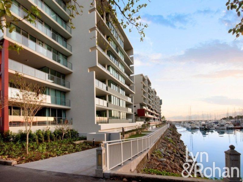 2503/6 Mariners Drive, Townsville City QLD 4810
