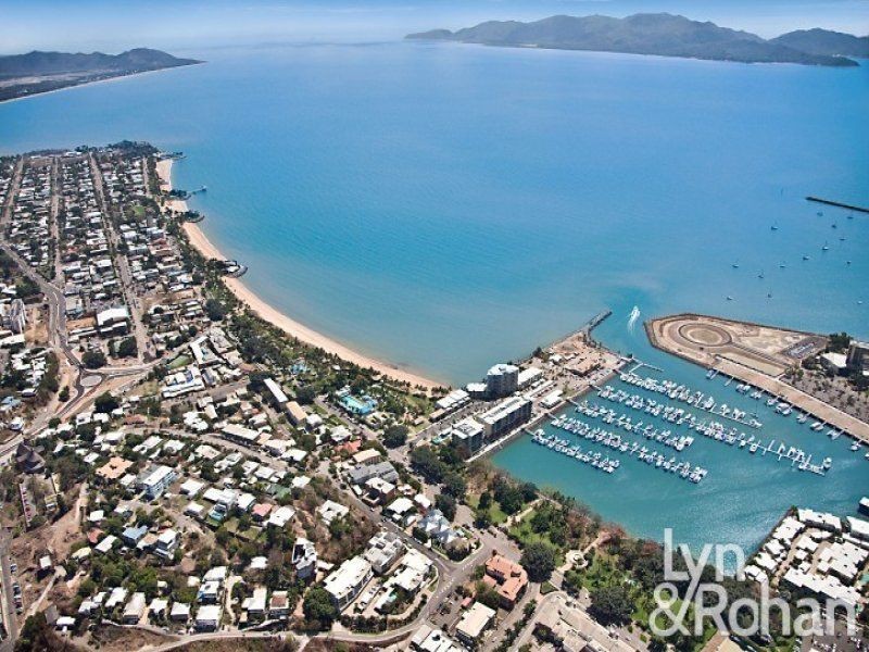 2503/6 Mariners Drive, Townsville City QLD 4810