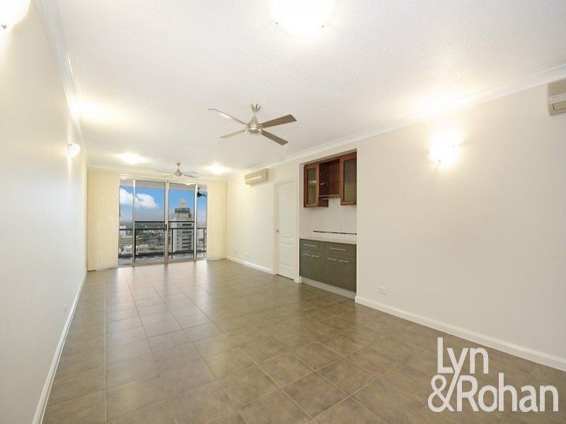 9/12 Hale Street, Townsville City QLD 4810