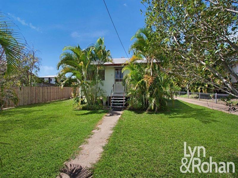 43 Ralston Street, West End QLD 4810