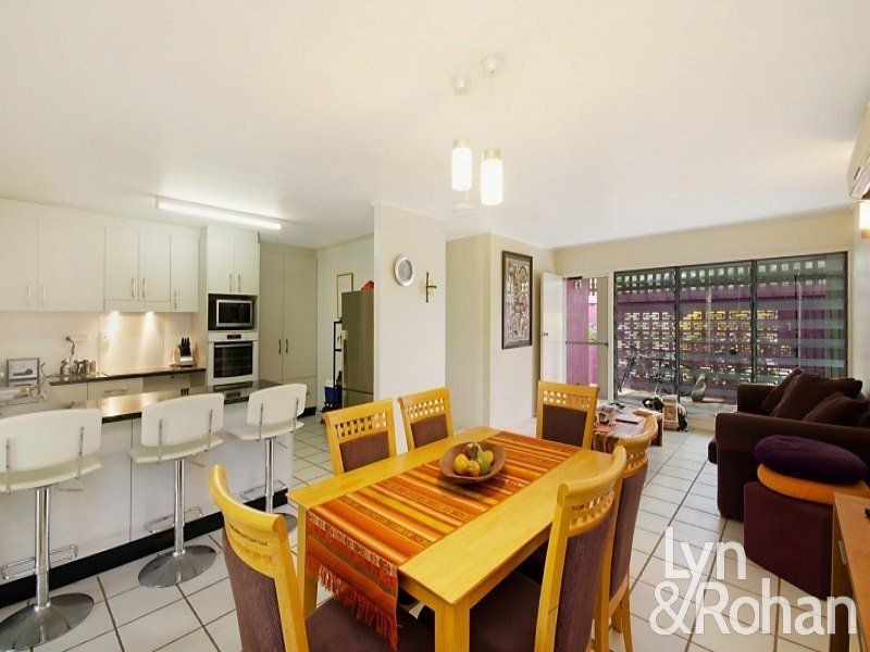 15 Sallows Street, Pallarenda QLD 4810