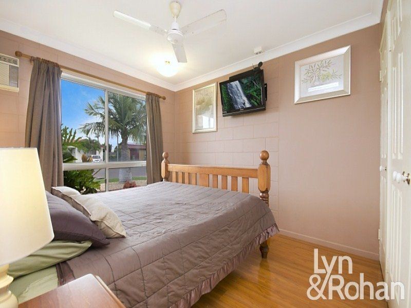 18 Black Braes Court, Mount Louisa QLD 4814