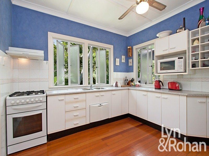 30 Bishop Street, Belgian Gardens QLD 4810