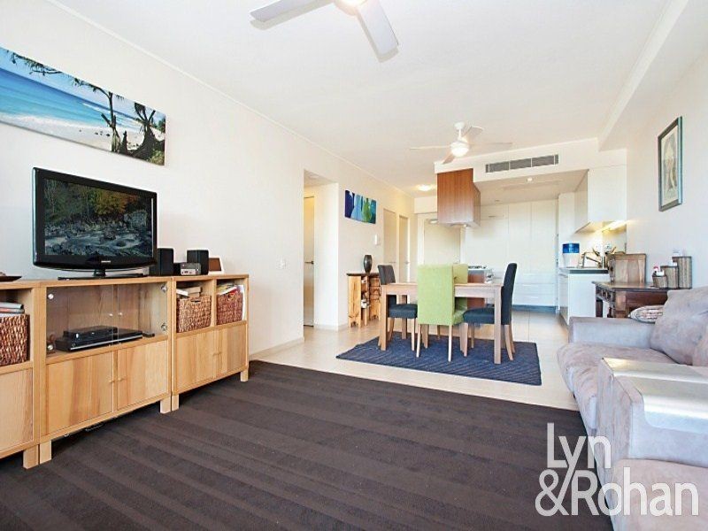 1305/6 Mariners Drive, Townsville City QLD 4810