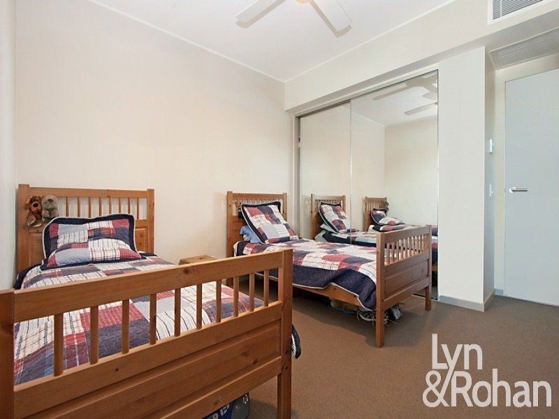 1305/6 Mariners Drive, Townsville City QLD 4810