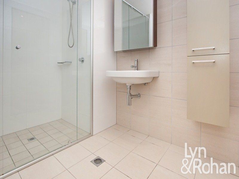 1305/6 Mariners Drive, Townsville City QLD 4810