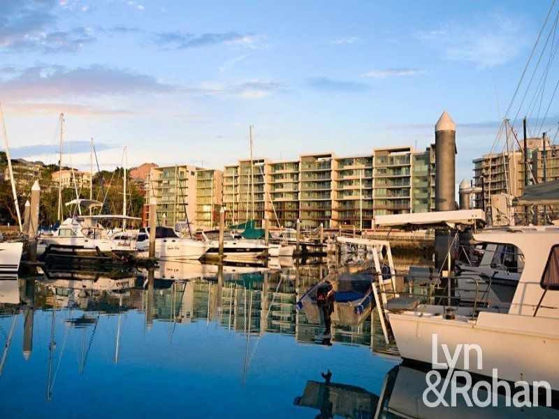 1305/6 Mariners Drive, Townsville City QLD 4810
