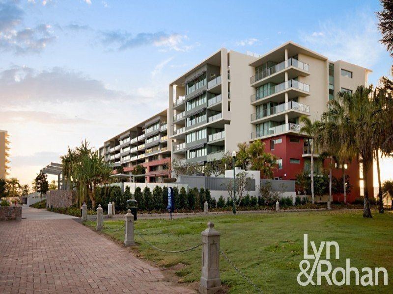 1305/6 Mariners Drive, Townsville City QLD 4810
