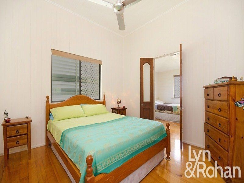 26 Seventh Avenue, South Townsville QLD 4810