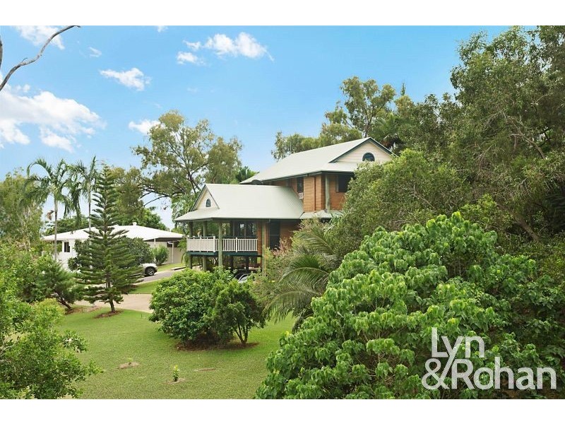 23 Grange Court, Castle Hill QLD 4810