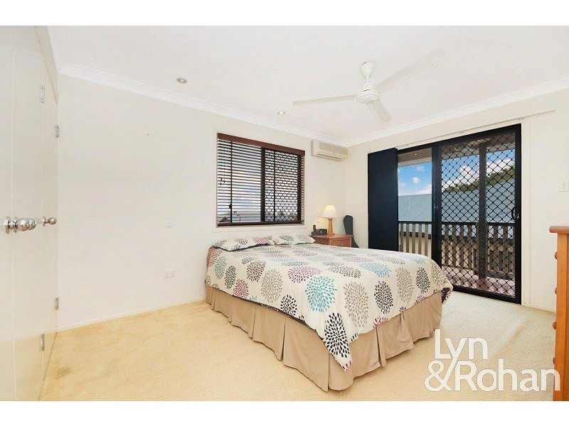 28 Monaro Circuit, Mount Louisa QLD 4814