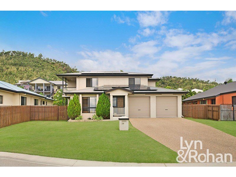 28 Monaro Circuit, Mount Louisa QLD 4814