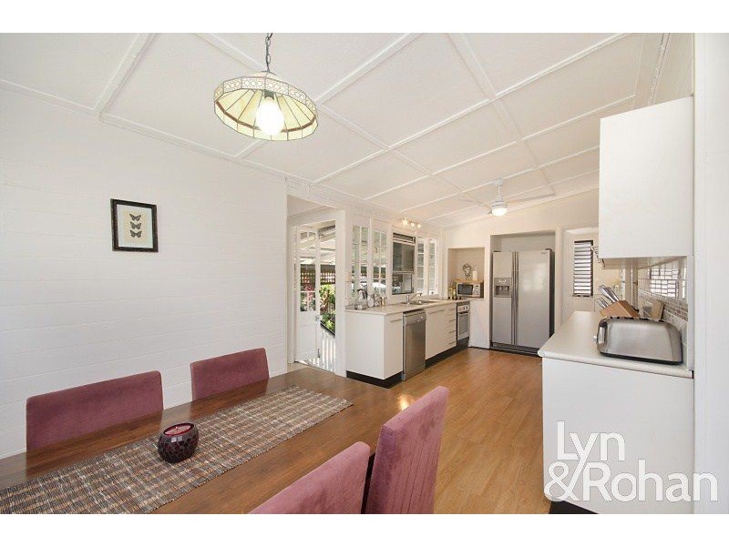 34 Stuart Street, North Ward QLD 4810