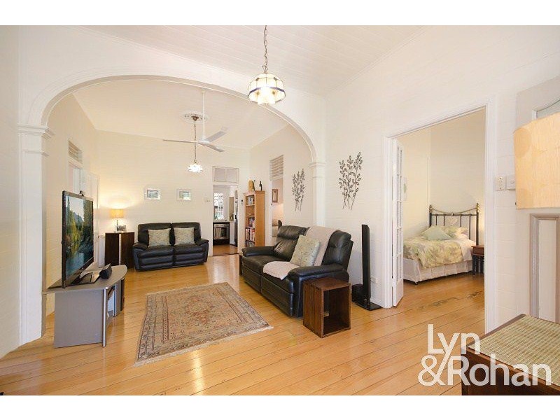 34 Stuart Street, North Ward QLD 4810