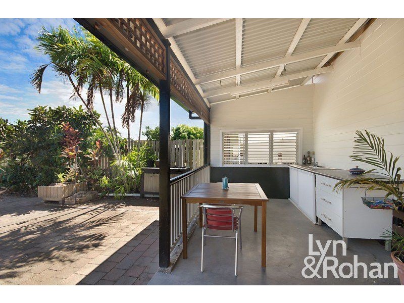 34 Stuart Street, North Ward QLD 4810