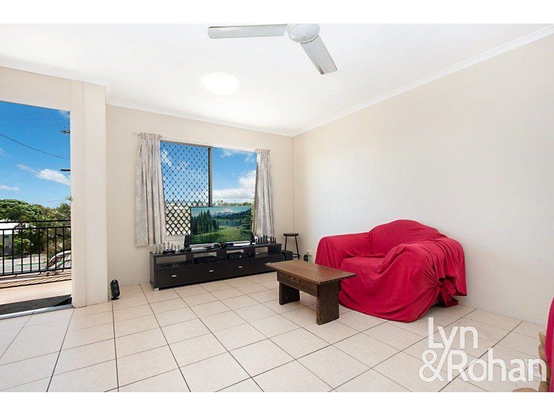 1/2 Bundock Street, North Ward QLD 4810