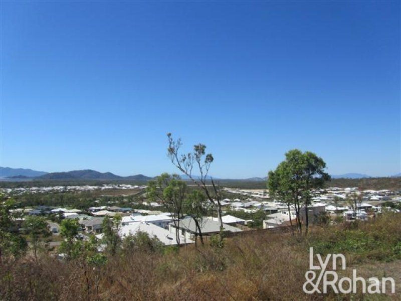 3 Bray Court, Bushland Beach QLD 4818