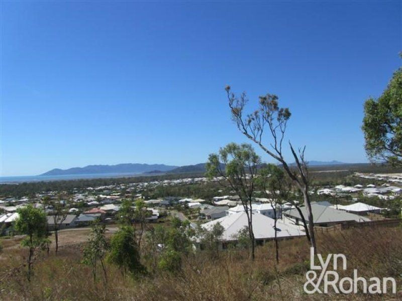 3 Bray Court, Bushland Beach QLD 4818