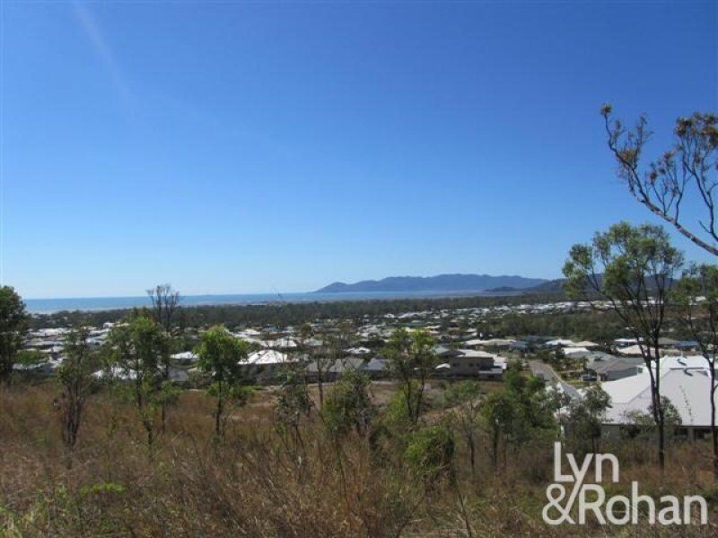 3 Bray Court, Bushland Beach QLD 4818