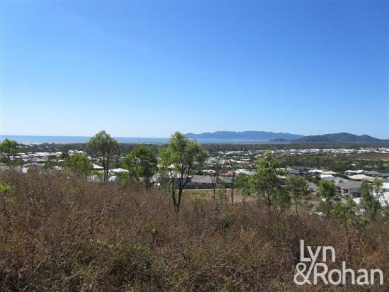 3 Bray Court, Bushland Beach QLD 4818